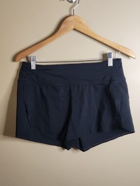Athleta Laser Run Short 4" in Black. Size S. #210266
